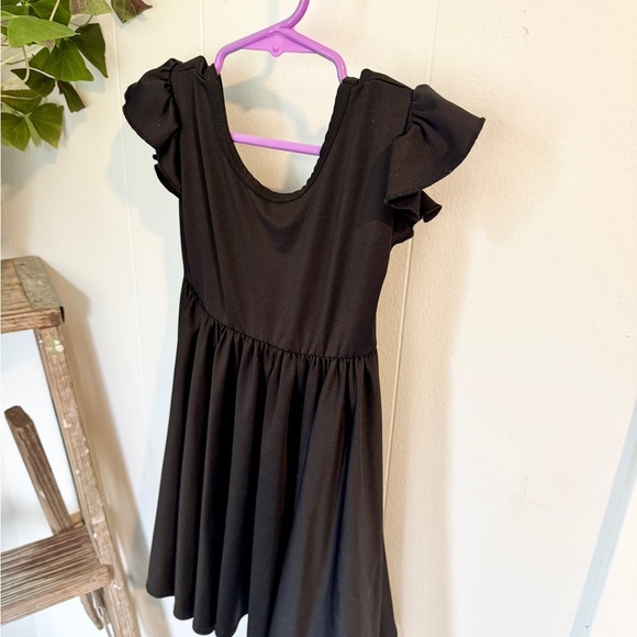 🖤 Dot Dot Smile Flutter Sleeve Empire Dress | Size 2T ✨ - Picture 4 of 5